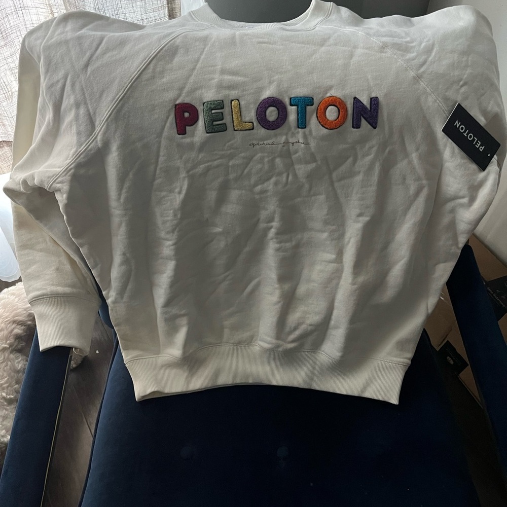 Peloton sweat shirt